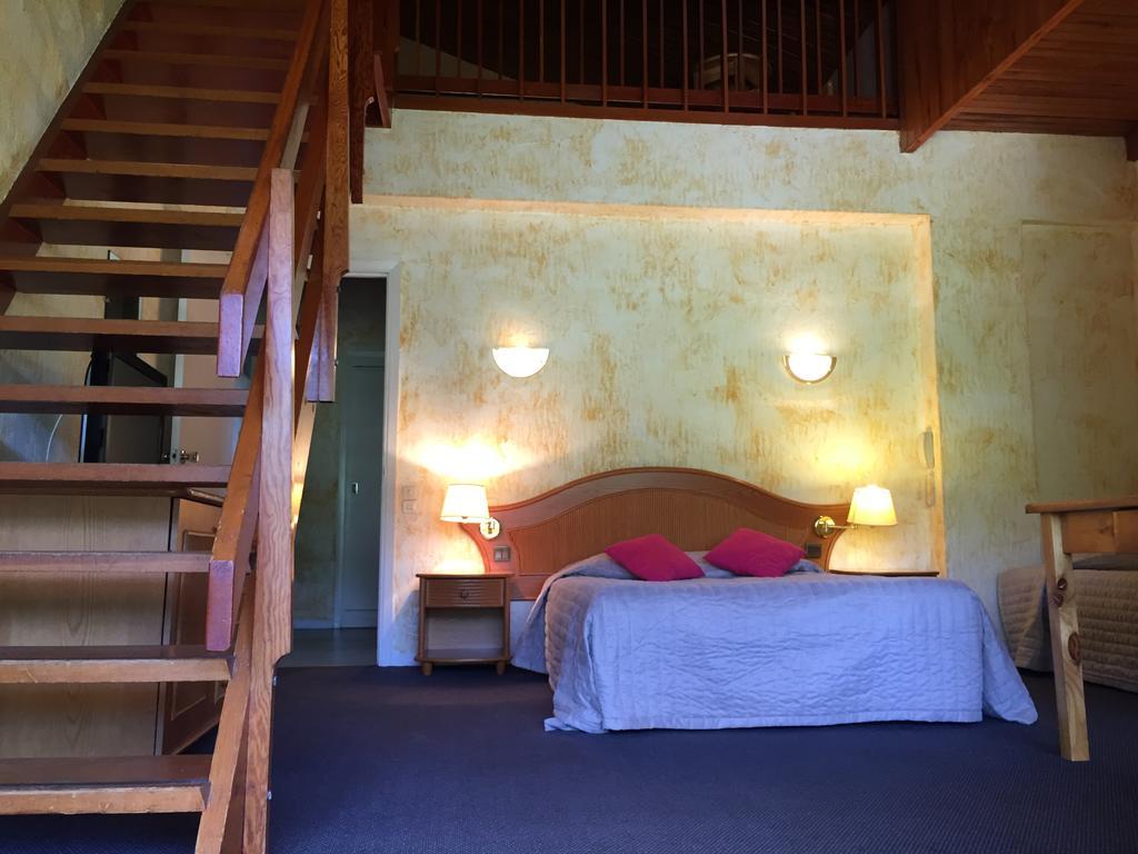 Hotel L'Adrech De Lagas วัลแบร์ก ภายนอก รูปภาพ