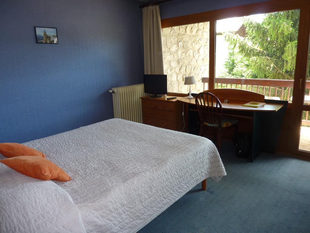 Hotel L'Adrech De Lagas วัลแบร์ก ห้อง รูปภาพ